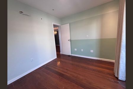 Apartamento para alugar com 81m², 2 quartos e 1 vaga Apartamento para alugar com 81m², 2 quartos e 1 vagaQuarto 1