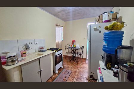 Casa à venda com 32m², 1 quarto e sem vaga Casa à venda com 32m², 1 quarto e sem vagaSala/cozinha