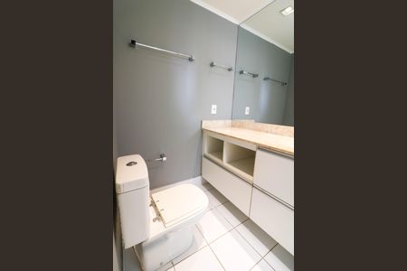 Apartamento para alugar com 85m², 1 quarto e 2 vagas Apartamento para alugar com 85m², 1 quarto e 2 vagasBanheiro da Suíte