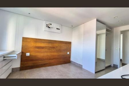 Foto 11 de apartamento à venda com 3 quartos, 105m² em Vila Gumercindo, São Paulo