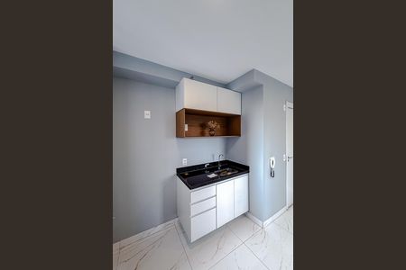 Apartamento para alugar com 38m², 2 quartos e sem vaga Apartamento para alugar com 38m², 2 quartos e sem vagaCozinha e Área de Serviço