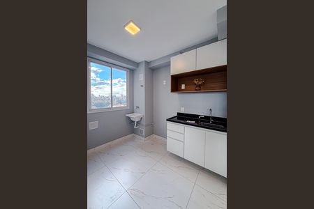 Apartamento para alugar com 38m², 2 quartos e sem vaga Apartamento para alugar com 38m², 2 quartos e sem vagaCozinha e Área de Serviço