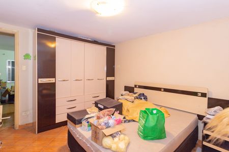 Casa à venda com 231m², 2 quartos e 3 vagasQuarto 3