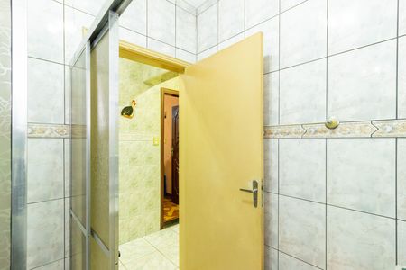 Casa à venda com 231m², 2 quartos e 3 vagasBanheiro