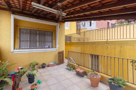 Casa à venda com 231m², 2 quartos e 3 vagasVaranda 2