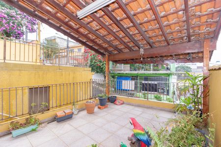 Casa à venda com 231m², 2 quartos e 3 vagasVaranda 2