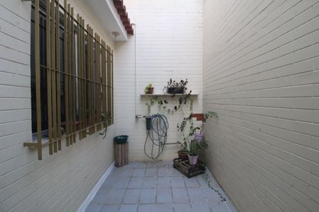 Casa para alugar com 154m², 2 quartos e 1 vagaVaranda