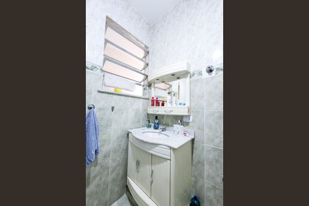 Apartamento à venda com 56m², 2 quartos e 1 vaga Apartamento à venda com 56m², 2 quartos e 1 vagaBanheiro