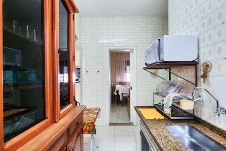Apartamento à venda com 56m², 2 quartos e 1 vaga Apartamento à venda com 56m², 2 quartos e 1 vagaCozinha