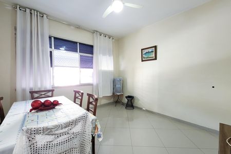 Apartamento à venda com 56m², 2 quartos e 1 vaga Apartamento à venda com 56m², 2 quartos e 1 vagaSala