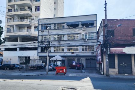 Apartamento à venda com 56m², 2 quartos e 1 vaga Apartamento à venda com 56m², 2 quartos e 1 vagaFachada