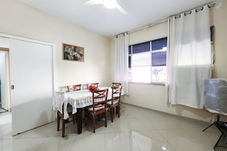 Apartamento à venda com 56m², 2 quartos e 1 vaga Apartamento à venda com 56m², 2 quartos e 1 vagaSala