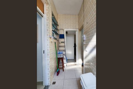 Apartamento à venda com 56m², 2 quartos e 1 vaga Apartamento à venda com 56m², 2 quartos e 1 vagaÁrea de Serviço