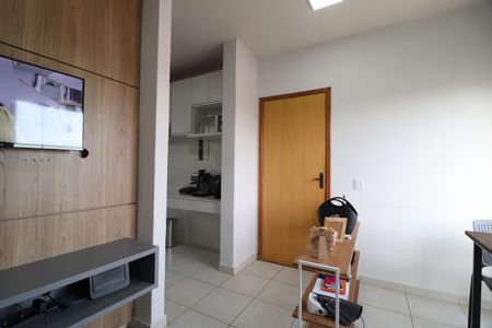 Sala de apartamento para alugar com 2 quartos, 45m² em Jardim Botânico, Uberlândia