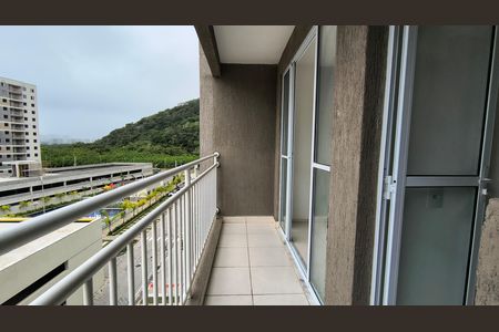 Apartamento para alugar com 51m², 2 quartos e 1 vaga Apartamento para alugar com 51m², 2 quartos e 1 vagaVaranda