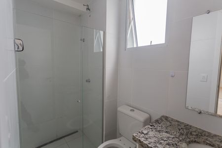 Banheiro da Suíte de apartamento à venda com 2 quartos, 65m² em Santo Antônio, Belo Horizonte