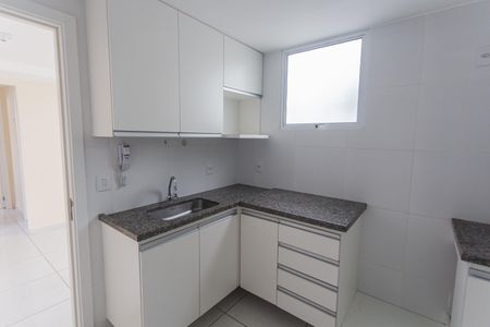 Apartamento à venda com 65m², 2 quartos e 2 vagas Apartamento à venda com 65m², 2 quartos e 2 vagasCozinha