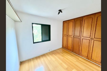 Apartamento à venda com 82m², 3 quartos e 2 vagasQuarto 1