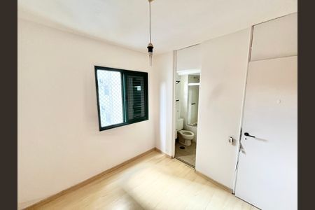 Apartamento à venda com 82m², 3 quartos e 2 vagasQuarto 3 - Suíte