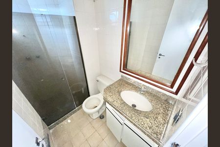 Apartamento à venda com 82m², 3 quartos e 2 vagasBanheiro