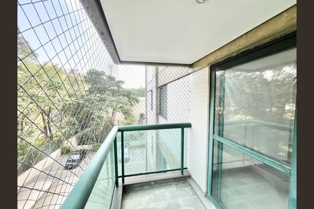 Apartamento à venda com 82m², 3 quartos e 2 vagasVaranda da Sala