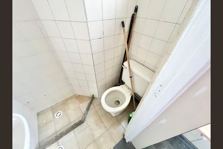 Apartamento à venda com 82m², 3 quartos e 2 vagasBanheiro de serviço