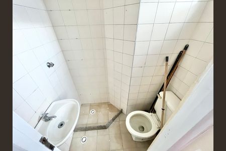 Apartamento à venda com 82m², 3 quartos e 2 vagasBanheiro de serviço