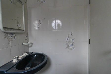 Casa para alugar com 159m², 3 quartos e 2 vagasBanheiro 2