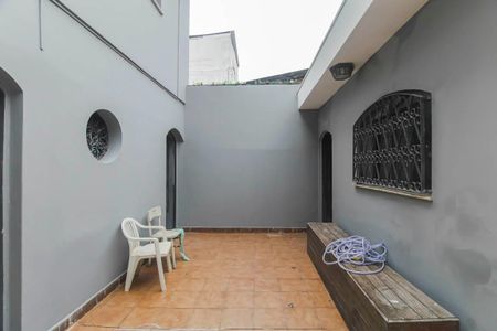 Casa para alugar com 159m², 3 quartos e 2 vagasQuintal