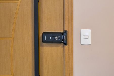 Apartamento para alugar com 117m², 3 quartos e 2 vagas Apartamento para alugar com 117m², 3 quartos e 2 vagasFechadura eletrônica