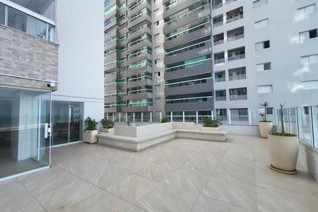 Apartamento para alugar com 117m², 3 quartos e 2 vagas Apartamento para alugar com 117m², 3 quartos e 2 vagasÁrea comum