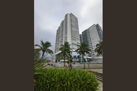 Apartamento para alugar com 117m², 3 quartos e 2 vagas Apartamento para alugar com 117m², 3 quartos e 2 vagasFachada