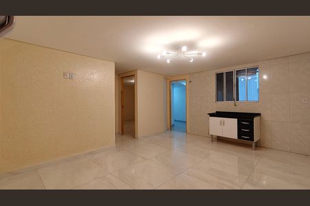 Casa para alugar com 2 quartos, 55m² em Vila Bancaria Munhoz, São Paulo