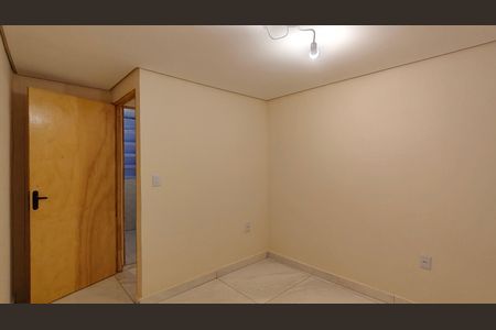 Casa para alugar com 26m², 1 quarto e sem vaga