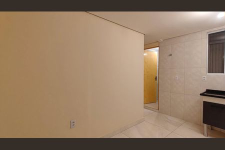 Casa para alugar com 1 quarto, 26m² em Vila Bancaria Munhoz, São Paulo