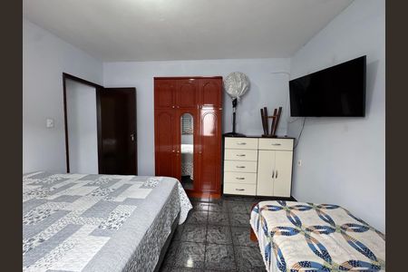 Casa à venda com 218m², 3 quartos e 2 vagas Casa à venda com 218m², 3 quartos e 2 vagasQuarto 1