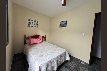 v de casa à venda com 3 quartos, 218m² em Jardim Roberto, Osasco