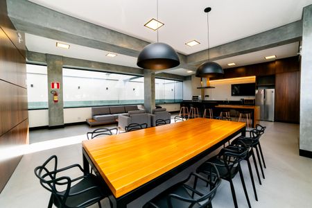 Apartamento à venda com 85m², 2 quartos e 2 vagas Apartamento à venda com 85m², 2 quartos e 2 vagasÁrea comum - Salão de festas