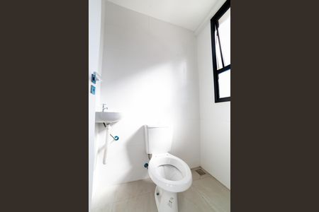 Apartamento à venda com 85m², 2 quartos e 2 vagas Apartamento à venda com 85m², 2 quartos e 2 vagasBanheiro de serviço