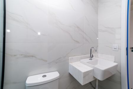 Apartamento à venda com 85m², 2 quartos e 2 vagas Apartamento à venda com 85m², 2 quartos e 2 vagasBanheiro da Suíte
