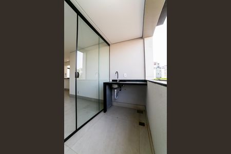 Apartamento à venda com 85m², 2 quartos e 2 vagas Apartamento à venda com 85m², 2 quartos e 2 vagasVaranda