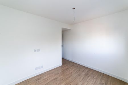 Apartamento à venda com 85m², 2 quartos e 2 vagas Apartamento à venda com 85m², 2 quartos e 2 vagasSuíte