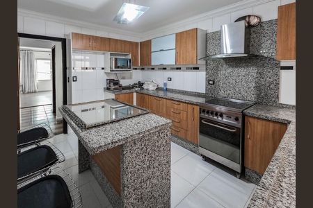 Casa para alugar com 132m², 3 quartos e 4 vagas