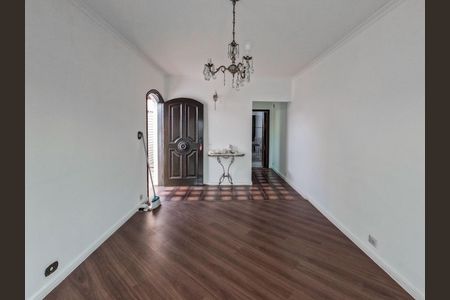 Casa para alugar com 132m², 3 quartos e 4 vagas