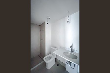 Apartamento para alugar com 126m², 3 quartos e 2 vagas Apartamento para alugar com 126m², 3 quartos e 2 vagasBanheiro da Suíte 2
