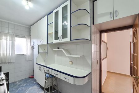 Apartamento à venda com 74m², 3 quartos e sem vaga Apartamento à venda com 74m², 3 quartos e sem vagaCozinha e Área de Serviço