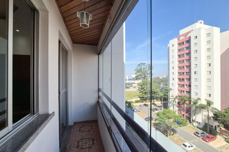 Apartamento à venda com 74m², 3 quartos e sem vaga Apartamento à venda com 74m², 3 quartos e sem vagaVaranda da Sala