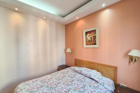 Apartamento à venda com 74m², 3 quartos e sem vaga Apartamento à venda com 74m², 3 quartos e sem vagaSuíte