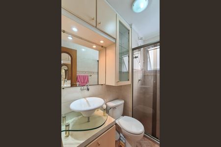 Apartamento à venda com 74m², 3 quartos e sem vaga Apartamento à venda com 74m², 3 quartos e sem vagaBanheiro da Suíte