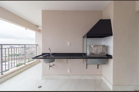 Apartamento para alugar com 126m², 3 quartos e 2 vagas Apartamento para alugar com 126m², 3 quartos e 2 vagasDetalhe - Varanda